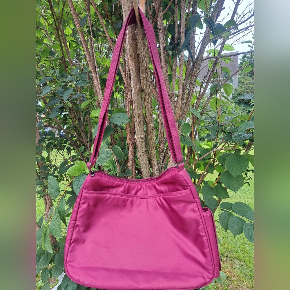 Lug Breeze Crossbody Bag Cranberry Red - Picture 3 of 11